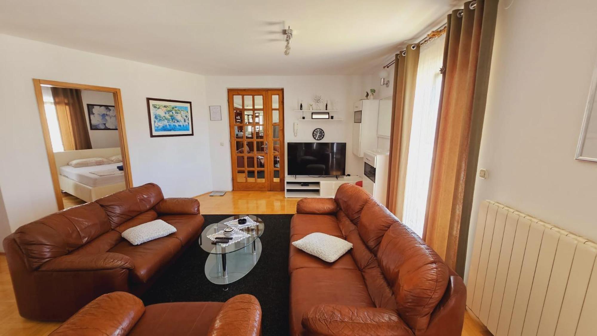 Apartment House Berry Primošten Esterno foto